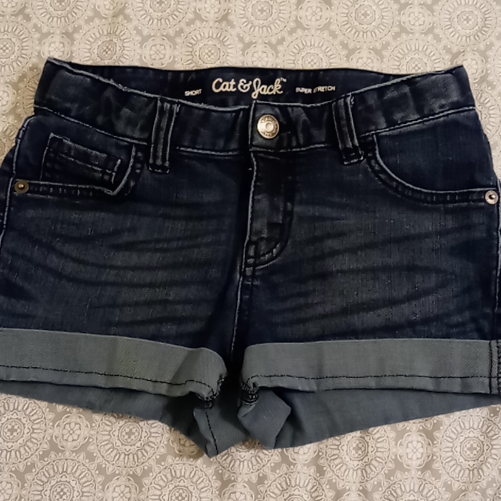 Cat and Jack super stretch shorts